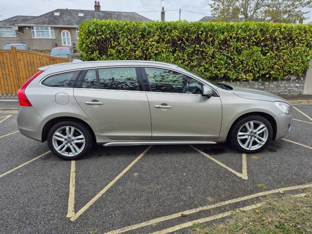 2012 Volvo V60 1.6 D2 [115] SE Lux Nav 5dr Powershift